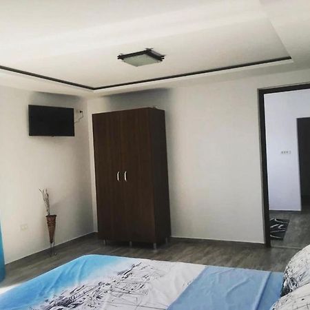 Albdevara Mar Srl Vama Veche Exterior photo