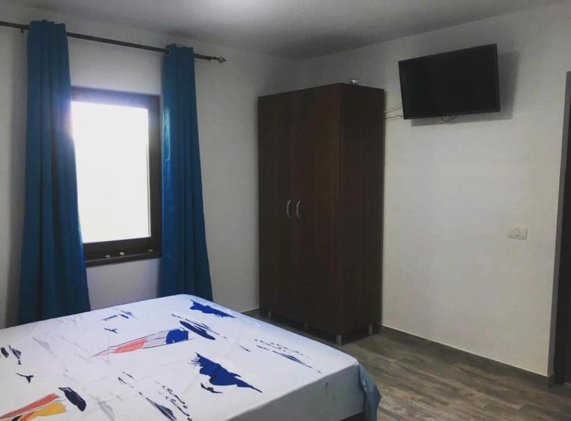Albdevara Mar Srl Vama Veche Exterior photo