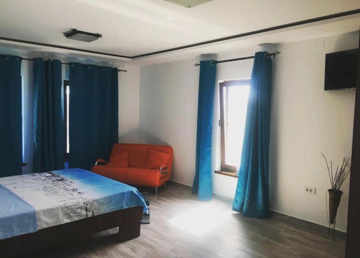 Albdevara Mar Srl Vama Veche Exterior photo