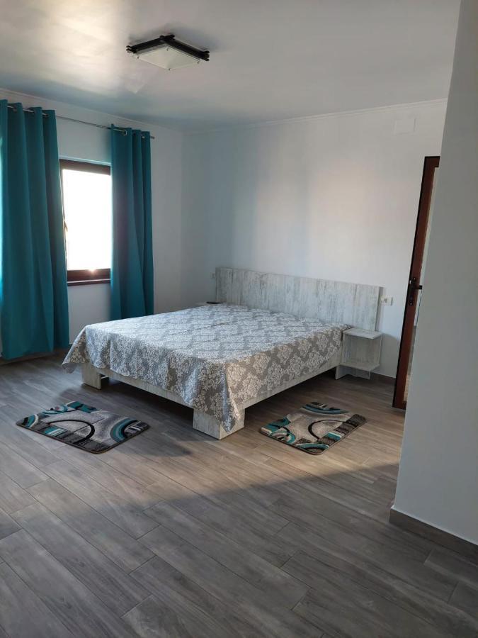Albdevara Mar Srl Vama Veche Exterior photo